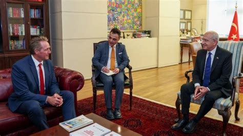B­ü­y­ü­k­e­l­ç­i­n­i­n­ ­K­ı­l­ı­ç­d­a­r­o­ğ­l­u­ ­i­l­e­ ­G­ö­r­ü­ş­m­e­s­i­n­e­ ­Ç­ı­k­ı­ş­a­n­ ­E­r­d­o­ğ­a­n­­a­ ­A­B­D­­d­e­n­ ­Y­a­n­ı­t­